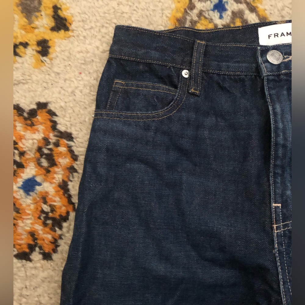 Frame Ultra High Rise Barrel Jean - Picture 2 of 7